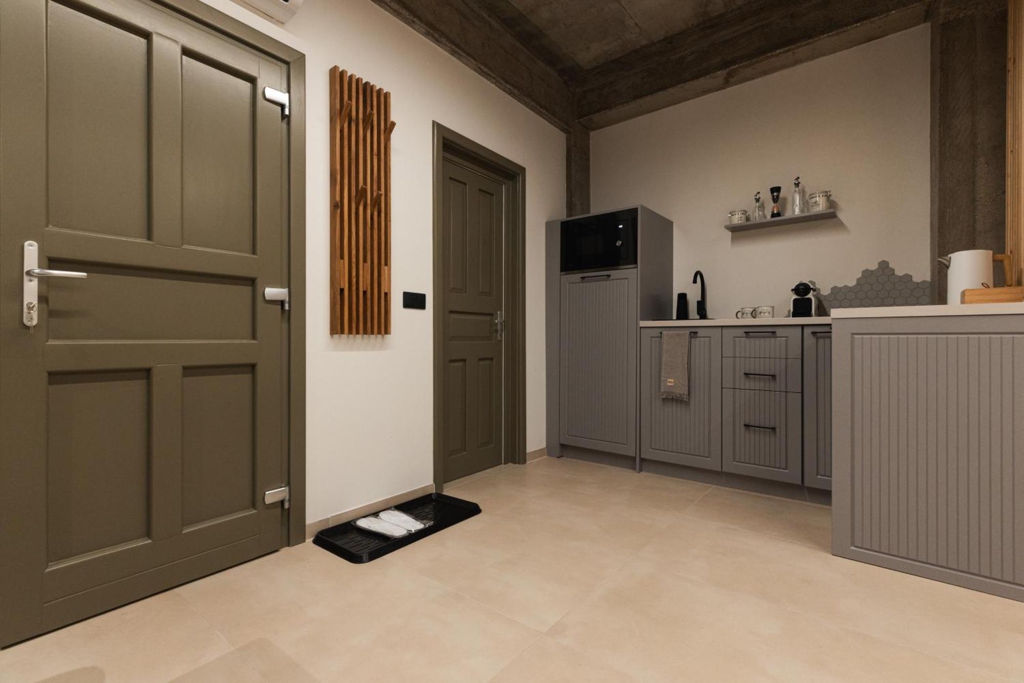Olive Residence Baia Mare Bagian luar foto