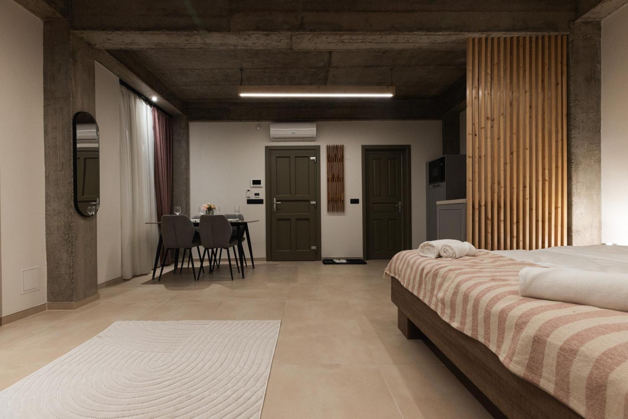 Olive Residence Baia Mare Bagian luar foto