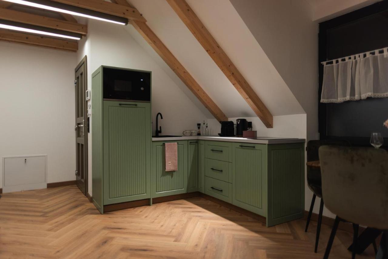 Olive Residence Baia Mare Bagian luar foto