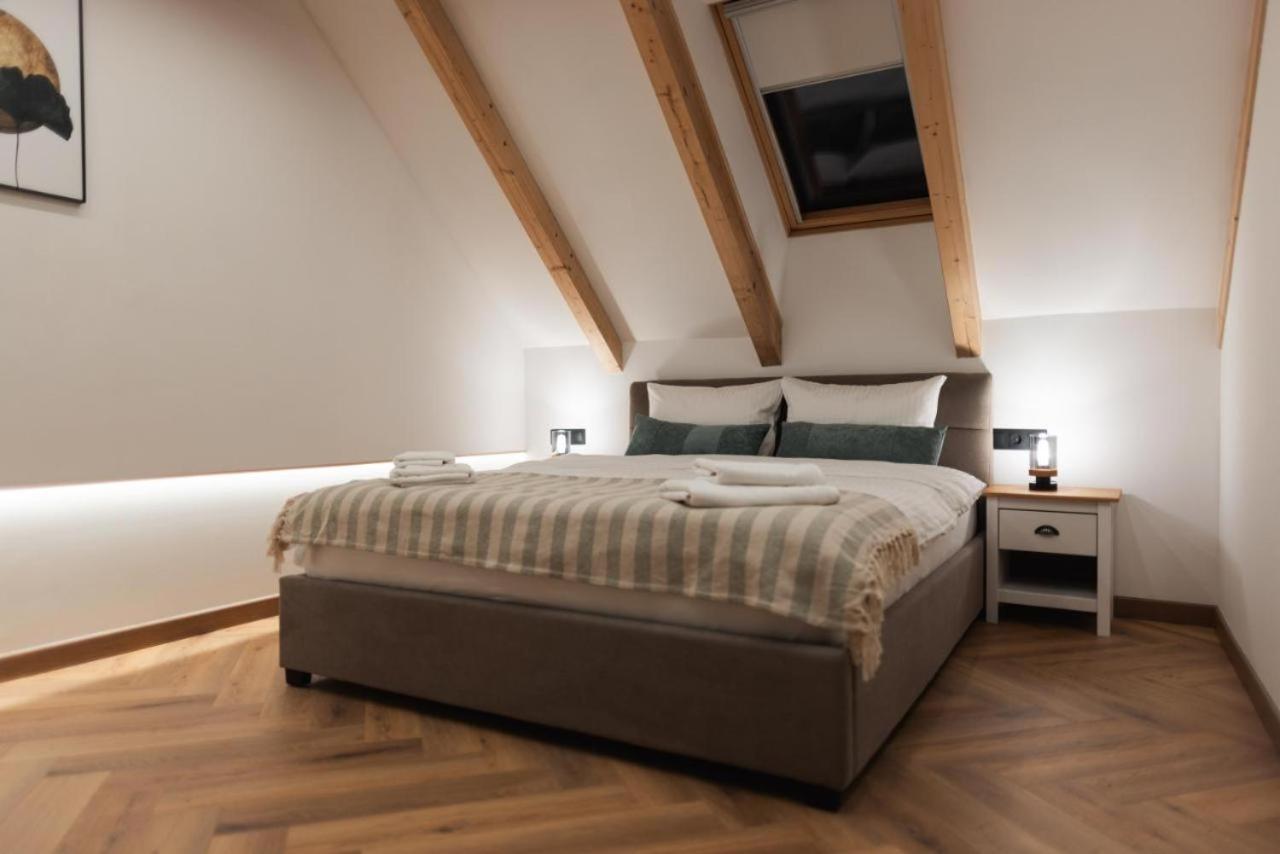 Olive Residence Baia Mare Bagian luar foto