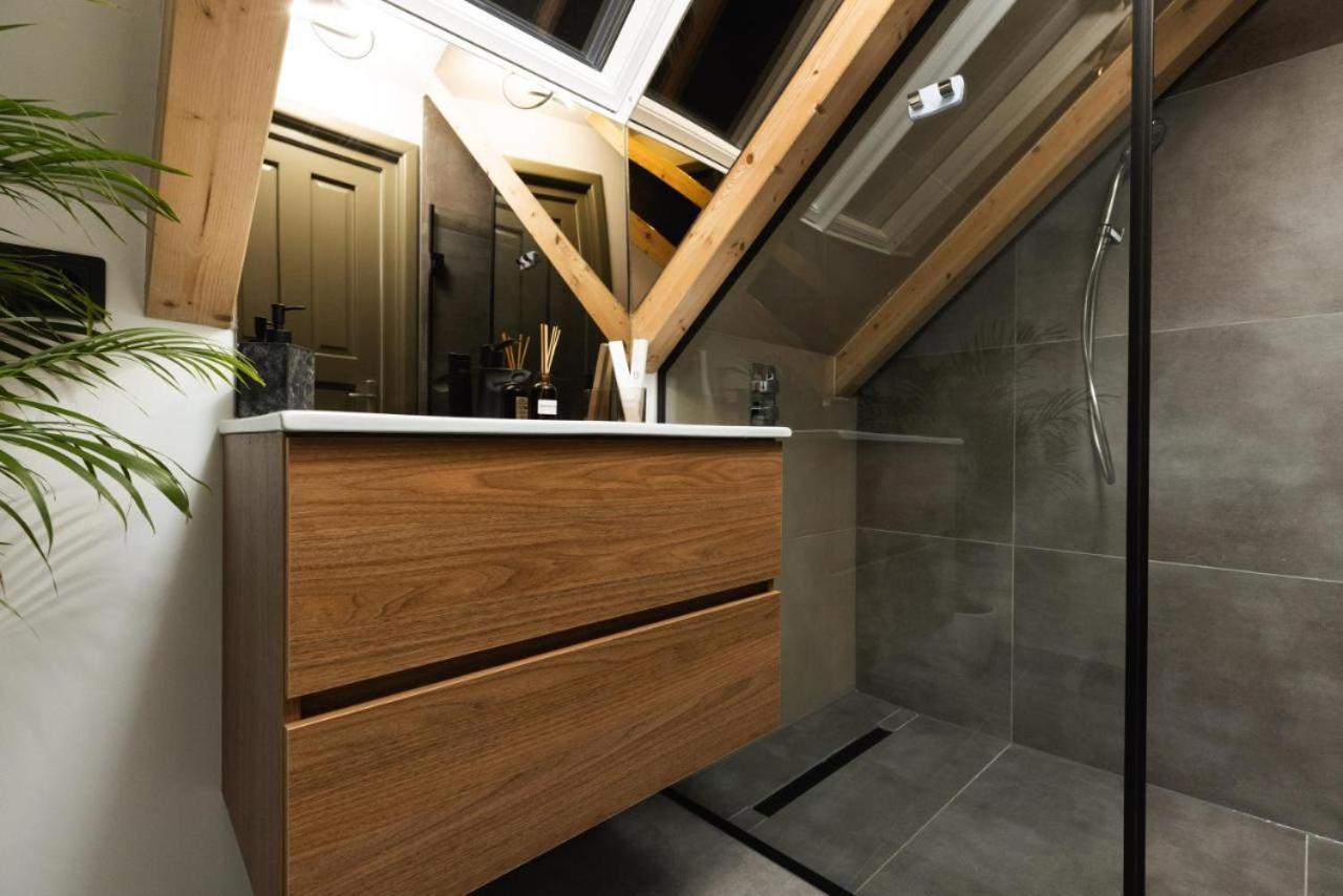 Olive Residence Baia Mare Bagian luar foto
