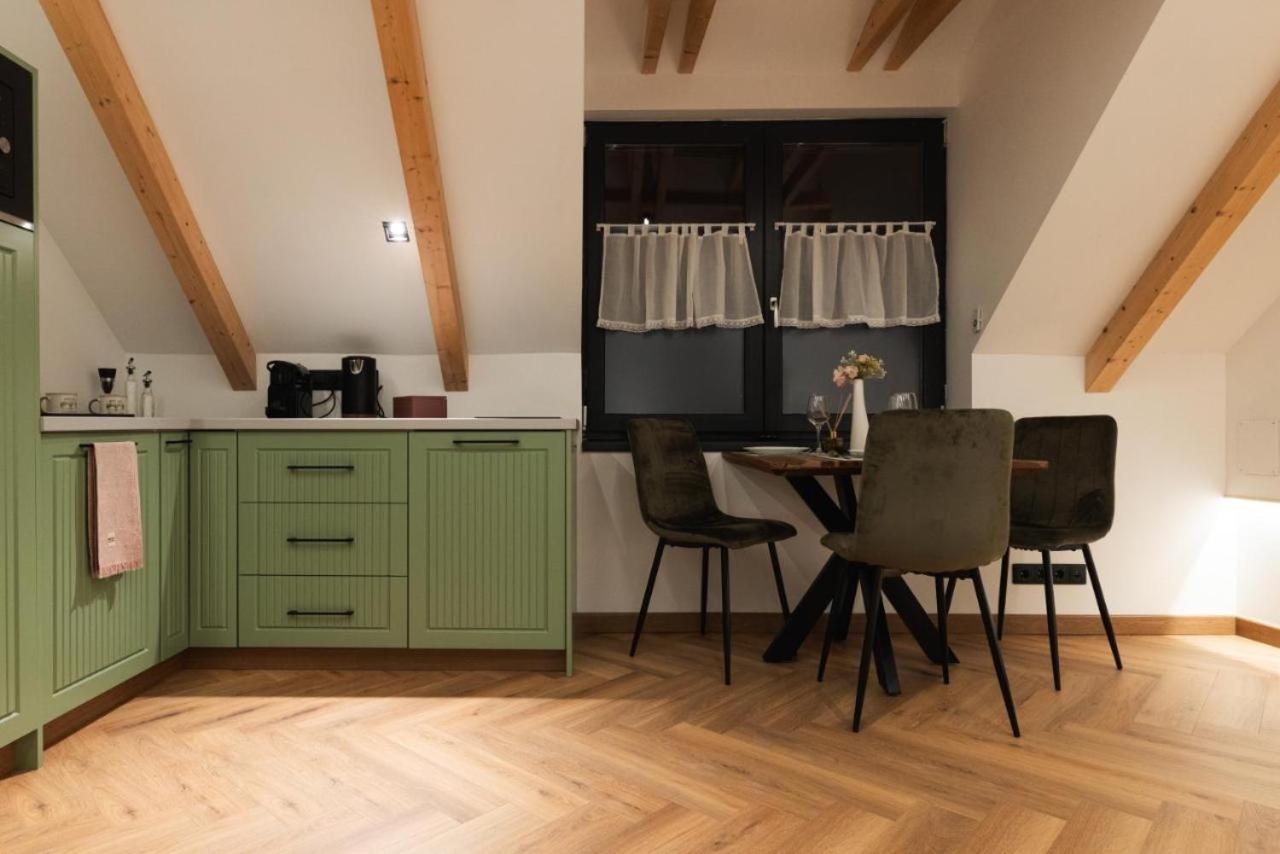 Olive Residence Baia Mare Bagian luar foto