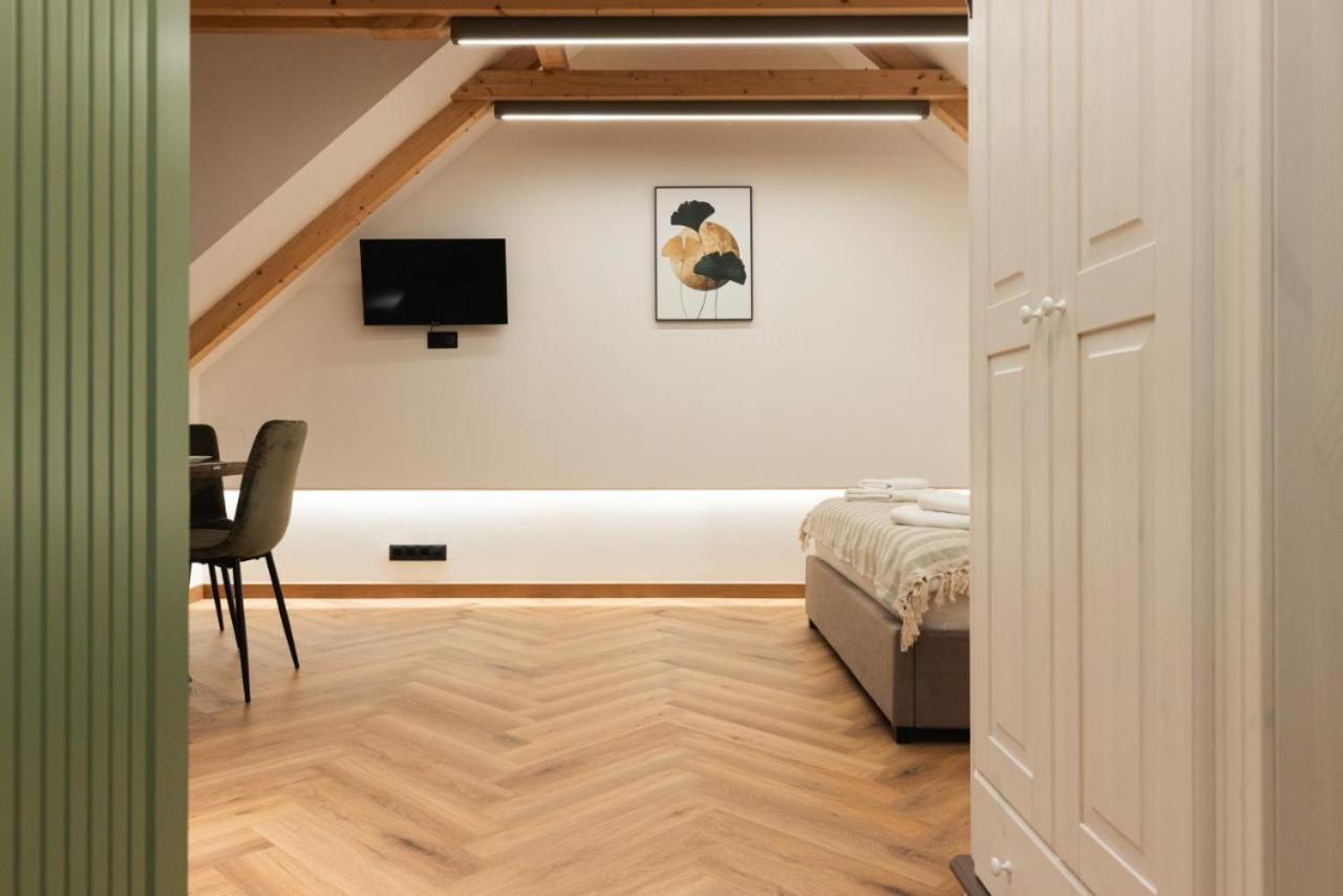 Olive Residence Baia Mare Bagian luar foto